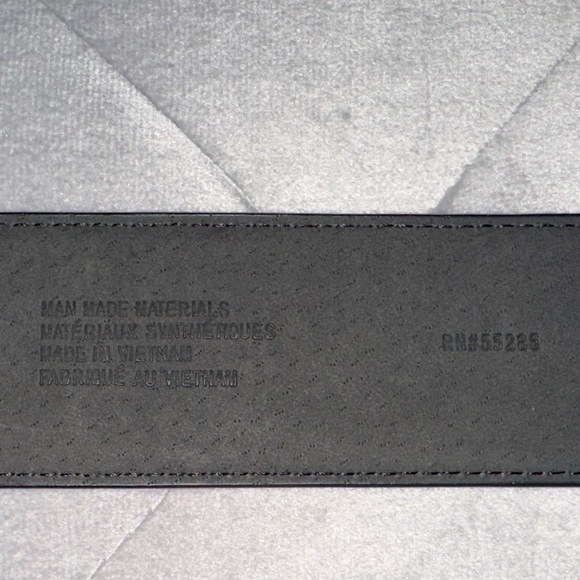 NWT - Black Belt with Gold Buckle - Size M - Picture 3 of 10